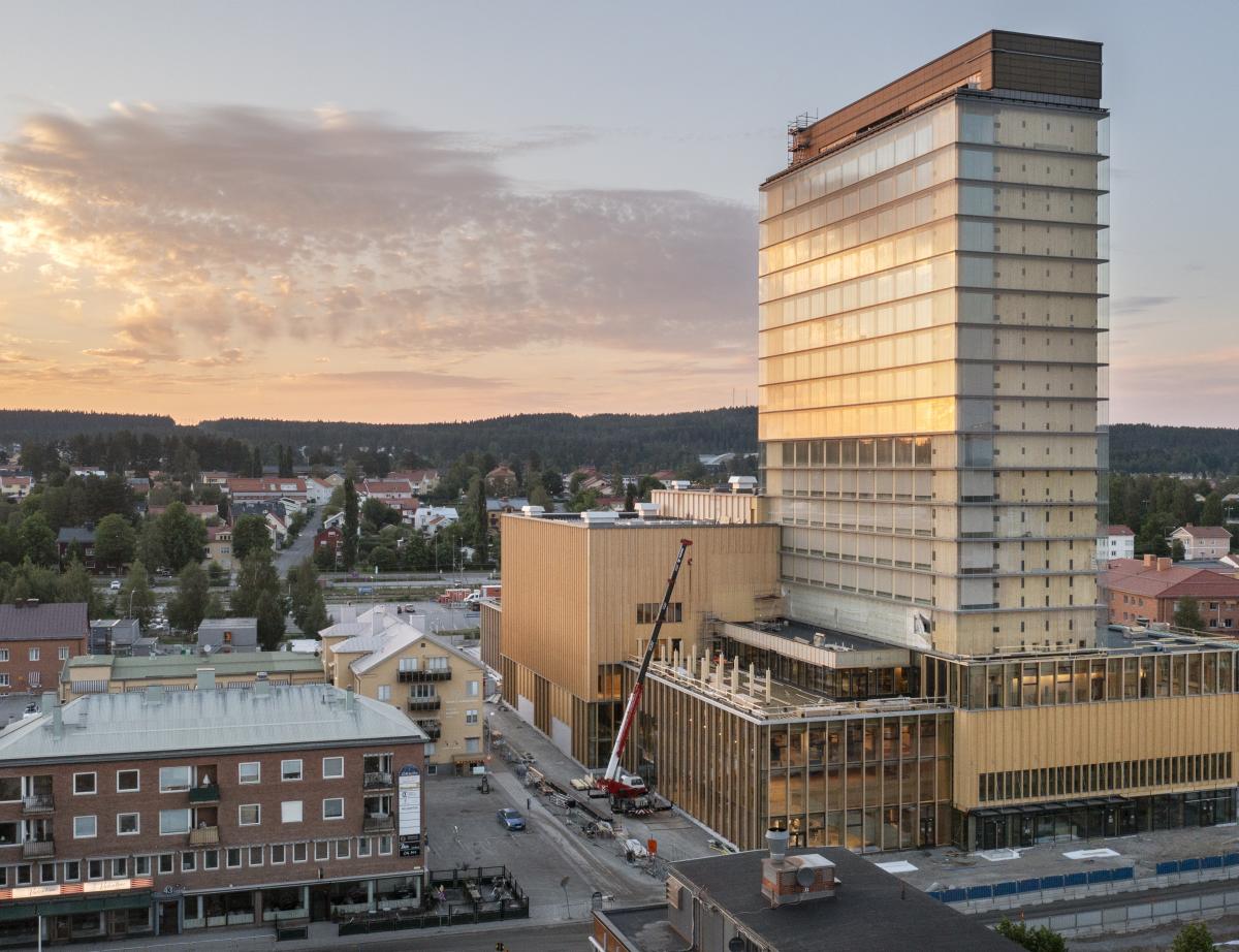 Un complexe culturel en bois boréal local culmine à 76 mètres en Suède